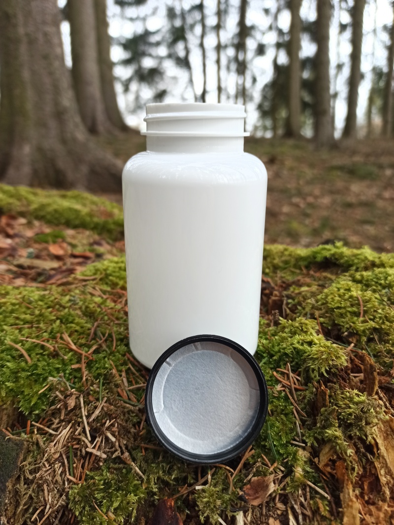 Dóza 250ml s černým uzávěrem a Alu vložkou