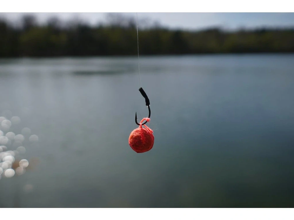 Rohlíkový boilies Maxi Fluo 20mm - Česnek